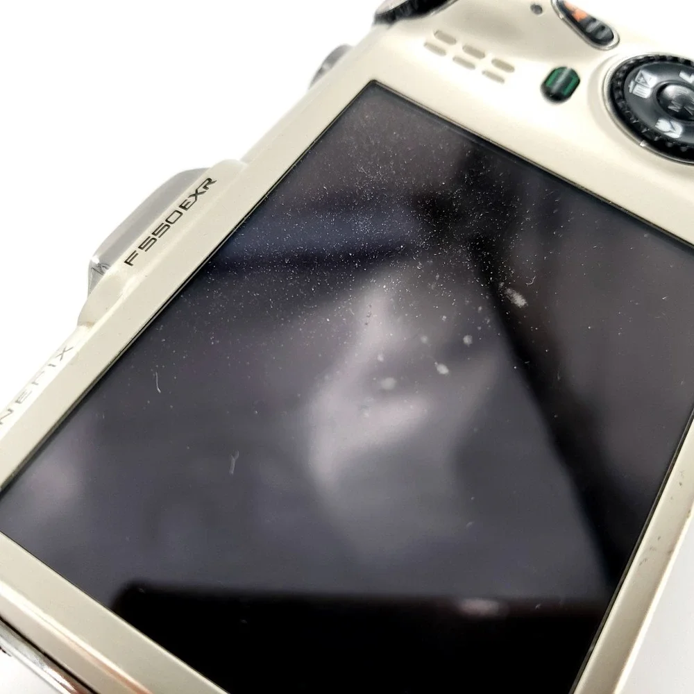 Fujifilm FinePix F550EXR 16MP Digital Camera No Charger Tested Works ***READ***